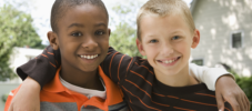 Mit-Kindern-ueber-Rassismus-sprechen